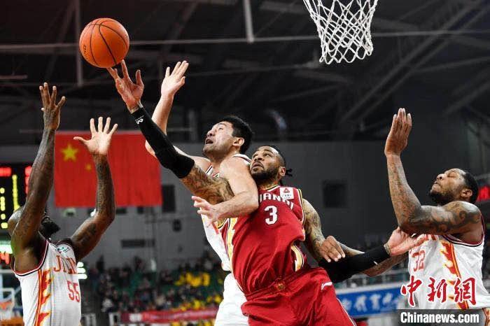 CBA要回来了，有些东西却不见了：疫情后的复赛