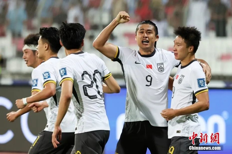 国足再次垫底，这次却真的有出线机会：C组剩余