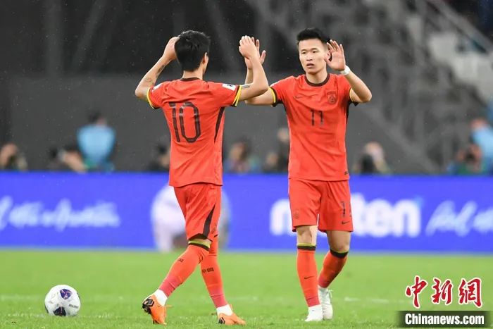 国足再次垫底，这次却真的有出线机会：C组剩余