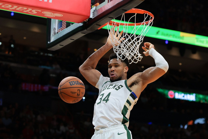 NBA球员单场60+得分纪录大揭秘：阿德巴约83分创历